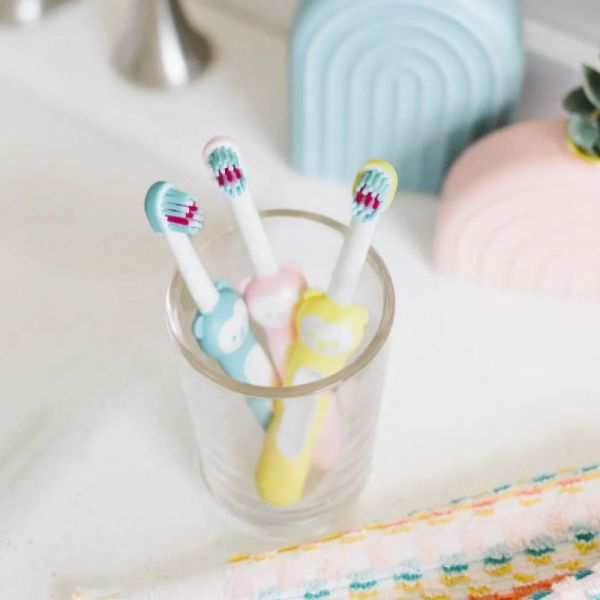 MAM Ma Première Brosse à Dents +6 Mois